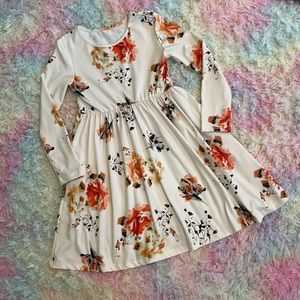Girls floral long sleeve dress size L